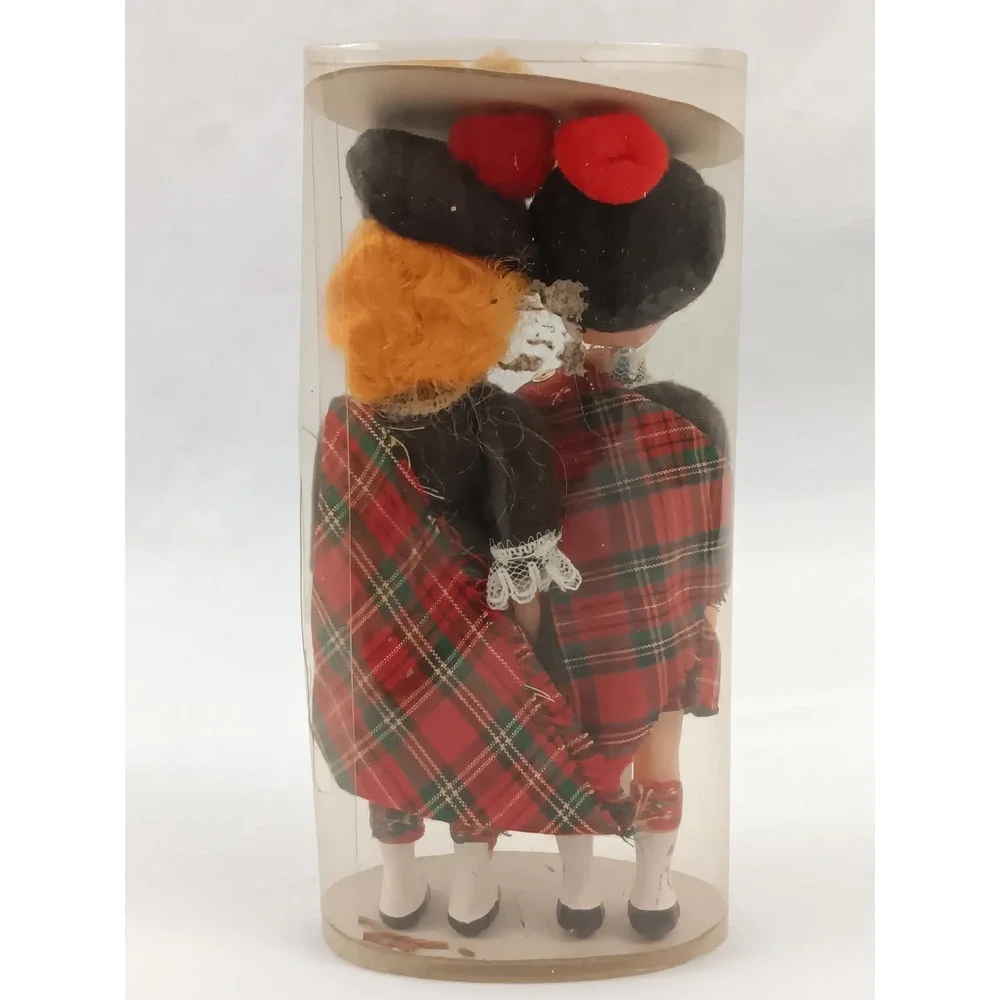 Vintage Scottish Dolls Bermuda‎ in Cylindrical Case Traditional Collectible Pair